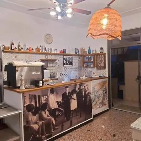 Costa Azzurra -free Parking - Easy -spotorno Отель Споторно