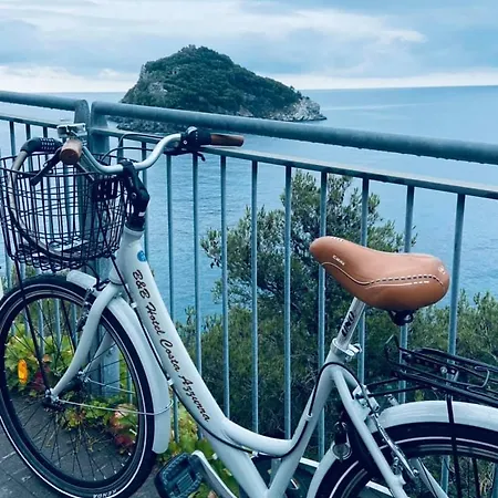 Hotel Costa Azzurra -free Parking - Easy -spotorno