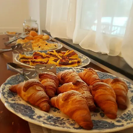 Costa Azzurra Hotel 2*