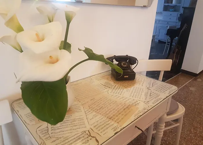 Ξενοδοχείο Hotel Costa Azzurra -Free Parking - Easy Stay -Spotorno